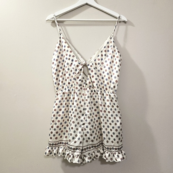 Tularosa - Amelia Polka Dot Scarf Romper - Size M - Picture 11 of 15